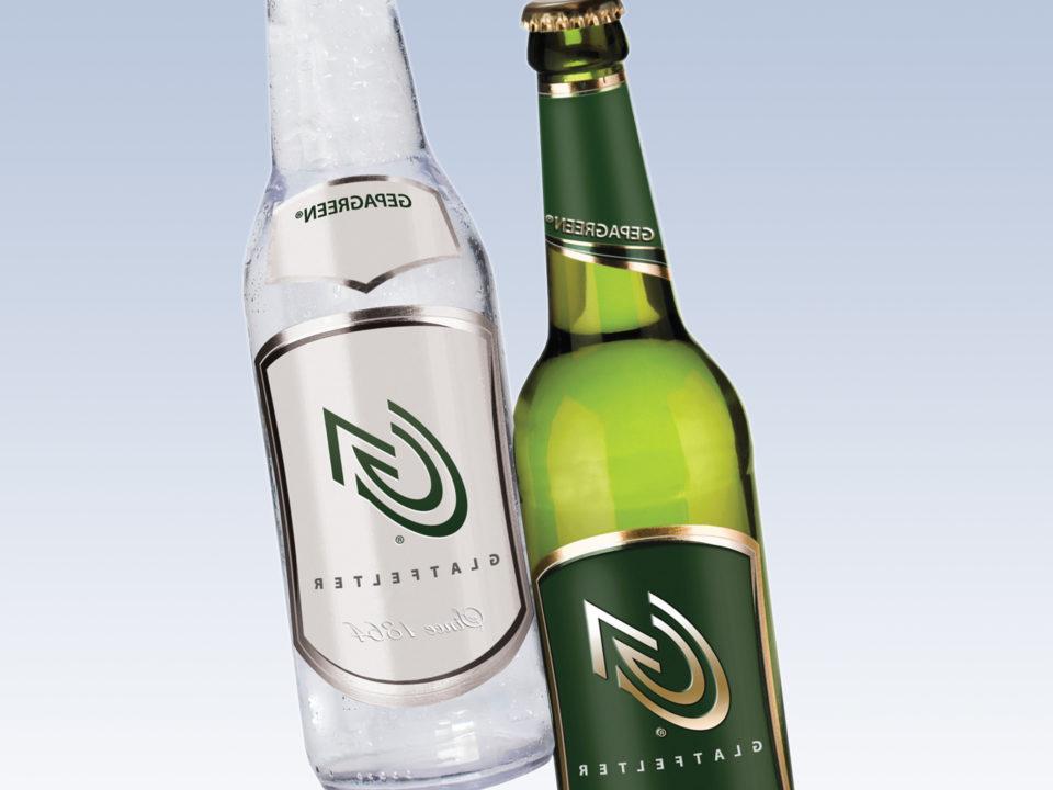 Beer bottles highlighting 足彩外围网站 metallized labels